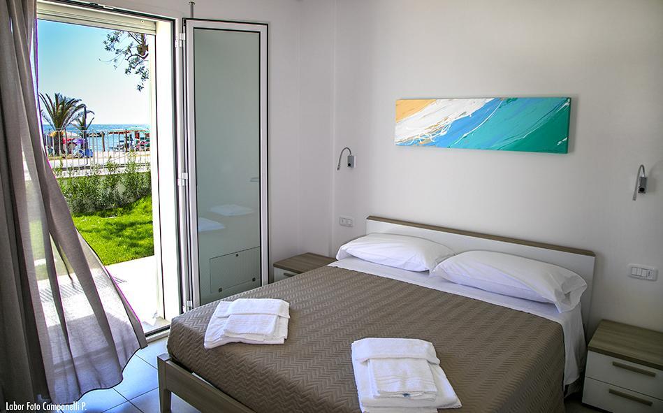 Residence Acquasuite Martinsicuro Esterno foto
